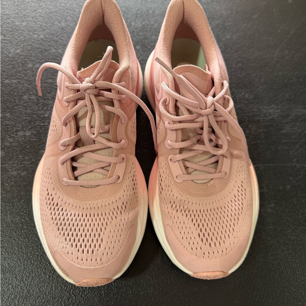 Blissfeel Run Lululemon Sneakers
